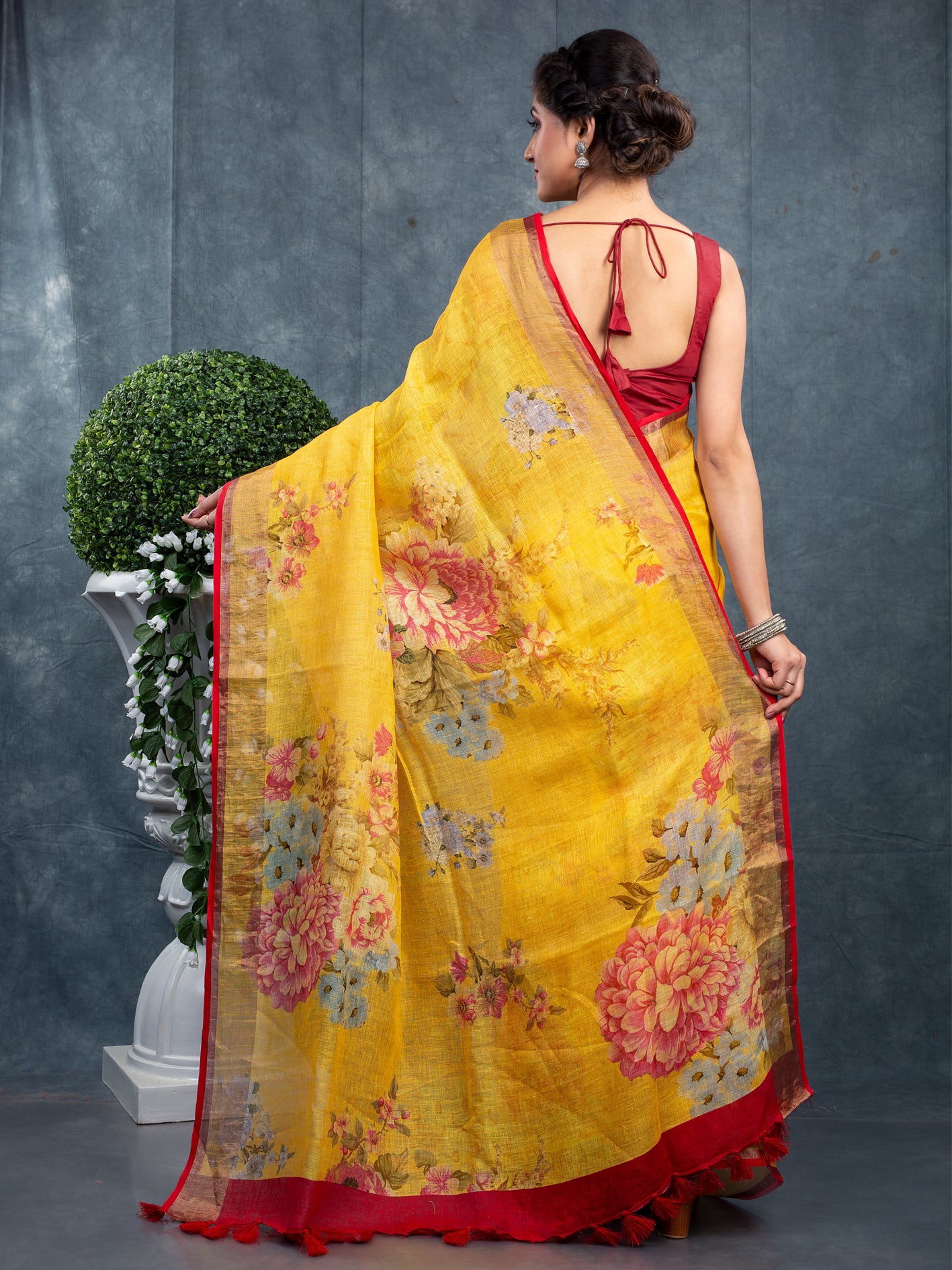 Multicolor with White Base Floral Digitally Printed Linen Saree