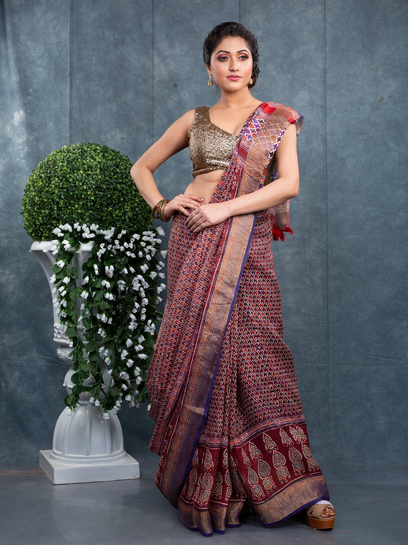 Linen patola digital printed saree