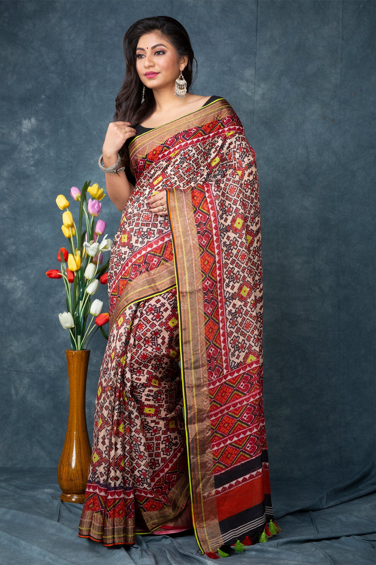 Linen digitally kalamkari patola printed saree